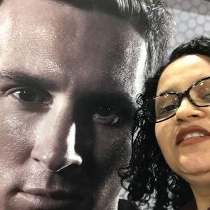 Meet your Posher, Mirna